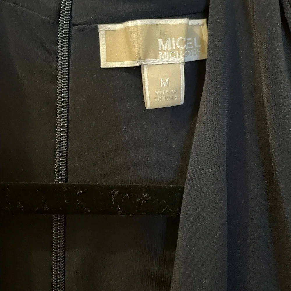 Michael Kors Jumpsuit, Size M, Navy, V-Neck, Excellent Condition.